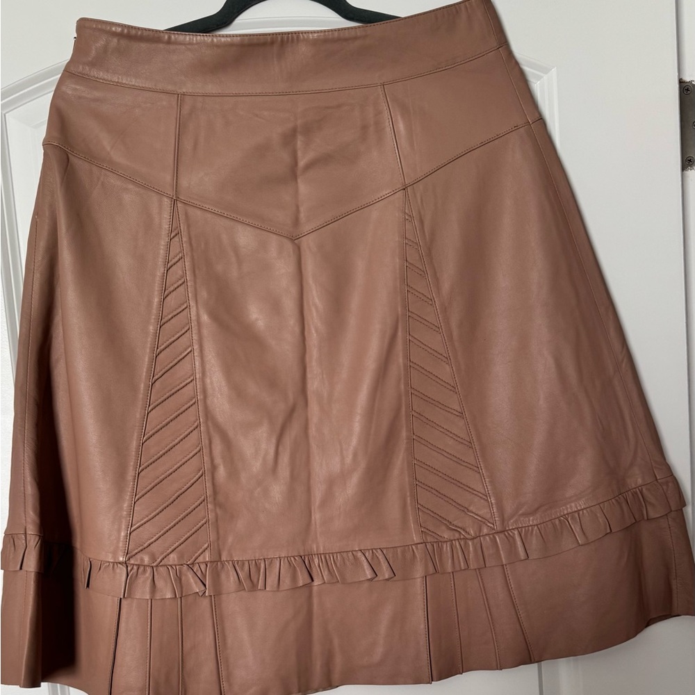 Marc Jacobs Tan Leather A-Line Skirt sz 8 side zipper